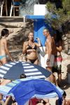 Ibiza 11 juli 2009
Erland Galjaard en Wendy en Sem v Dijk op vakantie op ibiza.
Peter Smulders bv
