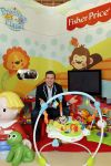 Amsterdam 17 februari 2010
Winston Gerschtanowitz bij fisherprice op de 9 maanden beurs.
Peter Smulders bv