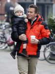 Amsterdam 27 januari 2010
Winston Gerschtanowitz met Julian aan de wandel.
Peter Smulders bv