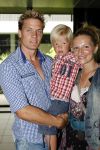 Rotterdam 28 juni 2009
Laatste optrden K3 in ahoy. Winston Post met zoon Jayden en vrouw Denise
Peter Smulders bv