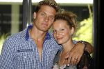 Rotterdam 28 juni 2009
Laatste optrden K3 in ahoy. Winston Post met zoon Jayden en vrouw Denise
Peter Smulders bv