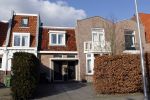 Amstelveen 6 en 7 maart 2010
Xander de Buisonje bij zijn huis in Amstelveen.
Peter Smulders bv