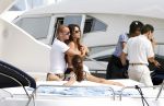 Ibiza 8 juli 2009
Wesley Sneijder en Yolanthe Cabau v Kasbergen en haar zus op de boot op ibiza.
Peter Smulders bv