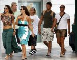 Ibiza 8 juli 2009
Wesley Sneijder en Yolanthe Cabau v Kasbergen en haar zus op de boot op ibiza.
Peter Smulders bv