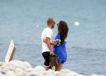 Ibiza 9 juli 2009
Wesley Sneijder en Yolanthe Cabau v Kasbergen met zus op ibiza , Wesley had een hele grote boot gehuurd en ging lunchen bij de populaire strandtent Blue Marlin.
Peter Smulders bv