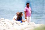 Ibiza 9 juli 2009
Wesley Sneijder en Yolanthe Cabau v Kasbergen met zus op ibiza , Wesley had een hele grote boot gehuurd en ging lunchen bij de populaire strandtent Blue Marlin.
Peter Smulders bv