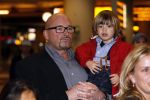 Schiphol 14 maart 2011
Amanda Krabbe komt na 4 maanden terug op schiphol en wordt daar ontavangen door martijn Bickel Jasmijn Achilles Michelle en haar ouders en beste vriendinnen.
Peter Smulders bv