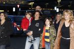 Schiphol 14 maart 2011
Amanda Krabbe komt na 4 maanden terug op schiphol en wordt daar ontavangen door martijn Bickel Jasmijn Achilles Michelle en haar ouders en beste vriendinnen.
Peter Smulders bv
