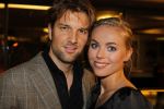 Apeldoorn 6 februari 2011
Premiere zou je in een doosje willen doen bij Orpheus. Bas Muijs met vriendin
Peter Smulders bv