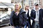 Amsterdam 15 februari 2011
Bridget Maasland met ouders op de cornelis schuytstraat.
Peter Smulders bv