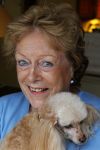Blaricum 1 februari 2011
Caroline Kaart in haar huis met haar hond en met stiefdochter en haar man.
Peter Smulders bv