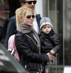 Amsterdam 12 maart 2011
Chantal janzen met zoon James en vriend Marco.
Peter Smulders bv