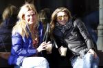 Amsterdam 11 maart 2011
Danielle Overgaag en Simone v Trojen op terras.
Peter Smulders bv