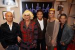 Hilversum 8 maart 2011
Presentatie nieuwe sbs6 programma the sing off met presentatoren Danny de Munk en Tooske Ragas en juryleden Rene Froger Karin Bloemn en Tjeerd Oosterhuis.
Peter Smulders bv