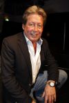Hoofddorp 7 maart 2011
Magic Unlimited met Oscar Renzo en Lara Kazan worden ambassadeur van het goede doel dappere dodo's. Hun vader Hans kwam als verassing uit een doos.
Peter Smulders bv