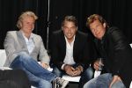Hilversum 15 februari 2011
Presentatie serie iedereen is gek op Jack met Linda de Mol Jeroen v Koningsbrugge Beppie Melissen Kees Hulst en Tjebbo Gerritsma. John de Mol Jr. Erland Galjaar en Matthias Scholten
Peter Smulders bv