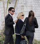 Amsterdam 12 maart 2011
Crematie van Ria Alberti op westgaarde. Johnny de Mol jr en Willeke Alberti
Peter Smulders bv