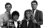 1985
Ron Brandsteder samen met assistente Linda de Mol
Jos Brink met assistente Sandra Reemer
Foto Peter Smulders BV