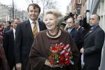 Amsterdam 11 februari 2011
Koningin Beatrix en Prins Friso bij de opening van de nieuwe liefde in Amsterdam.
Peter Smulders bv