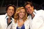Hoofddorp 7 maart 2011
Magic Unlimited met Oscar Renzo en Lara Kazan worden ambassadeur van het goede doel dappere dodo's. Hun vader Hans kwam als verassing uit een doos.
Peter Smulders bv