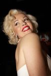Rotterdam, 25 Februari 2011
Locatie: Club Vie Maasboulevard 300 
2e Editie. La Nuit de la Mode,Sapph Lingerie & Beachwear 2011
Marilyn Monroe
Foto Peter Smulders BV