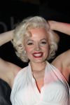 Rotterdam, 25 Februari 2011
Locatie: Club Vie Maasboulevard 300 
2e Editie. La Nuit de la Mode,Sapph Lingerie & Beachwear 2011
Marilyn Monroe
Foto Peter Smulders BV