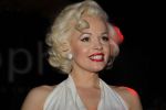 Rotterdam, 25 Februari 2011
Locatie: Club Vie Maasboulevard 300 
2e Editie. La Nuit de la Mode,Sapph Lingerie & Beachwear 2011
Marilyn Monroe
Foto Peter Smulders BV