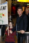 Schiphol 14 maart 2011
Amanda Krabbe komt na 4 maanden terug op schiphol en wordt daar ontavangen door martijn Bickel Jasmijn Achilles Michelle en haar ouders en beste vriendinnen.
Peter Smulders bv