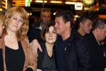 Schiphol 14 maart 2011
Amanda Krabbe komt na 4 maanden terug op schiphol en wordt daar ontavangen door martijn Bickel Jasmijn Achilles Michelle en haar ouders en beste vriendinnen.
Peter Smulders bv