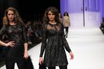 Amsterdam 7 maart 2011
Modeshow Jos v raak in de westergasfabriek met als modellen oa Georgina Verbaan Irene v d Laar Froukje de Both Quinty Trustfull Marvy Rieder en Kim Feenstra.
Peter Smulders bv