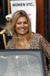 Amsterdam 4 maart 2011
Prinses maxima arriveert en vertrekt bij willem de zwijger pakhuis in sexy jurkje met tijgerprint.
Peter Smulders bv