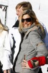 Lech 19 februari 2011
Fotosessie met de koninklijke familie in Lech. Aanwezig waren Koningin Beatrix Prins Willem Alexander Maxima Prinses Amalai Ariane en Alexia aslmede Prins Constantijn met zijn vrouw Prinses Laurentien en kinderen en Prins Friso met zijn vrouw Mabel Wisse Smit en hun kinderen.
Peter Smulders bv