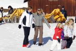 Lech 19 februari 2011
Fotosessie met de koninklijke familie in Lech. Aanwezig waren Koningin Beatrix Prins Willem Alexander Maxima Prinses Amalai Ariane en Alexia aslmede Prins Constantijn met zijn vrouw Prinses Laurentien en kinderen en Prins Friso met zijn vrouw Mabel Wisse Smit en hun kinderen.
Peter Smulders bv