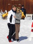 Lech 19 februari 2011
Fotosessie met de koninklijke familie in Lech. Aanwezig waren Koningin Beatrix Prins Willem Alexander Maxima Prinses Amalai Ariane en Alexia aslmede Prins Constantijn met zijn vrouw Prinses Laurentien en kinderen en Prins Friso met zijn vrouw Mabel Wisse Smit en hun kinderen.
Peter Smulders bv