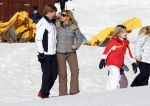 Lech 19 februari 2011
Fotosessie met de koninklijke familie in Lech. Aanwezig waren Koningin Beatrix Prins Willem Alexander Maxima Prinses Amalai Ariane en Alexia aslmede Prins Constantijn met zijn vrouw Prinses Laurentien en kinderen en Prins Friso met zijn vrouw Mabel Wisse Smit en hun kinderen.
Peter Smulders bv
