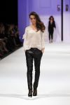 Amsterdam 7 maart 2011
Modeshow Jos v raak in de westergasfabriek met als modellen oa Georgina Verbaan Irene v d Laar Froukje de Both Quinty Trustfull Marvy Rieder en Kim Feenstra.
Peter Smulders bv