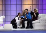 Hilversum 4 maart 2011
Sterren dansen op het ijs van SBDS 6 in studio 22 .Deelnemers zijn Monique Smit Jenny Smit Vivian Reys Babette v Veen Ralf Mackenbach Michael Boogerd en Sieneke Gerard Joling en Nance Coolen presenteren het. Monique met dansprtner Joel Geleynse
Peter Smulders bv