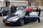 Amsterdam 12 februari 2011
Nicky v Dam heeft zijn vriendin Patricia Paay een Porsche 911 cabrio cadeau gegeven voor valentijnsdag.
Peter Smulders bv