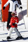 Lech 19 februari 2011
Fotosessie met de koninklijke familie in Lech. Aanwezig waren Koningin Beatrix Prins Willem Alexander Maxima Prinses Amalai Ariane en Alexia aslmede Prins Constantijn met zijn vrouw Prinses Laurentien en kinderen en Prins Friso met zijn vrouw Mabel Wisse Smit en hun kinderen.
Peter Smulders bv