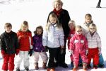 Lech 19 februari 2011
Fotosessie met de koninklijke familie in Lech. Aanwezig waren Koningin Beatrix Prins Willem Alexander Maxima Prinses Amalai Ariane en Alexia aslmede Prins Constantijn met zijn vrouw Prinses Laurentien en kinderen en Prins Friso met zijn vrouw Mabel Wisse Smit en hun kinderen.
Peter Smulders bv