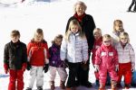 Lech 19 februari 2011
Fotosessie met de koninklijke familie in Lech. Aanwezig waren Koningin Beatrix Prins Willem Alexander Maxima Prinses Amalai Ariane en Alexia aslmede Prins Constantijn met zijn vrouw Prinses Laurentien en kinderen en Prins Friso met zijn vrouw Mabel Wisse Smit en hun kinderen.
Peter Smulders bv