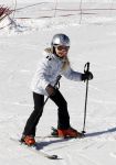 Lech 19 februari 2011
Fotosessie met de koninklijke familie in Lech. Aanwezig waren Koningin Beatrix Prins Willem Alexander Maxima Prinses Amalai Ariane en Alexia aslmede Prins Constantijn met zijn vrouw Prinses Laurentien en kinderen en Prins Friso met zijn vrouw Mabel Wisse Smit en hun kinderen.
Peter Smulders bv