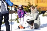 Lech 19 februari 2011
Fotosessie met de koninklijke familie in Lech. Aanwezig waren Koningin Beatrix Prins Willem Alexander Maxima Prinses Amalai Ariane en Alexia aslmede Prins Constantijn met zijn vrouw Prinses Laurentien en kinderen en Prins Friso met zijn vrouw Mabel Wisse Smit en hun kinderen.
Peter Smulders bv