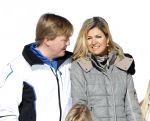 Lech 19 februari 2011
Fotosessie met de koninklijke familie in Lech. Aanwezig waren Koningin Beatrix Prins Willem Alexander Maxima Prinses Amalai Ariane en Alexia aslmede Prins Constantijn met zijn vrouw Prinses Laurentien en kinderen en Prins Friso met zijn vrouw Mabel Wisse Smit en hun kinderen.
Peter Smulders bv