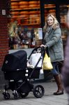 Amsterdam 12 februari 2011
Renate Verbaan achter de kinderwagen
Peter Smulders bv