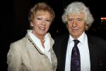 Baarn 27 februari 2011
Ria Valk viert haar 70e vefrjaardag en 55 jarig artiest zijn in de tv studio in Baarn. Ria met ex Hans Wennekes
Peter Smulders bv