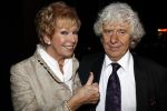 Baarn 27 februari 2011
Ria Valk viert haar 70e vefrjaardag en 55 jarig artiest zijn in de tv studio in Baarn. Ria met ex Hans Wennekes
Peter Smulders bv