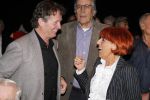 Baarn 27 februari 2011
Ria Valk viert haar 70e verjaardag en 55 jarig artiest zijn in de tv studio in Baarn.Trea Dobbs met Harry v Hooff
Peter Smulders bv