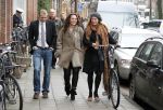 Amsterdam 11 februari 2011
Koningin Beatrix en Prins Friso bij de opening van de nieuwe liefde in Amsterdam. Trijntje Oosterhuis met man en Willemijn Verloop van War Child
Peter Smulders bv