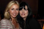 Amsterdam 7 maart 2011
Modeshow Jos v raak in de westergasfabriek met als modellen oa Georgina Verbaan Irene v d Laar Froukje de Both Quinty Trustfull Marvy Rieder en Kim Feenstra.. Wendy v Dijk met moeder en stylist
Peter Smulders bv